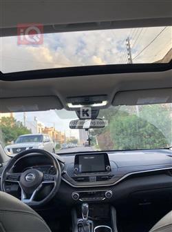 نيسان ألتيما